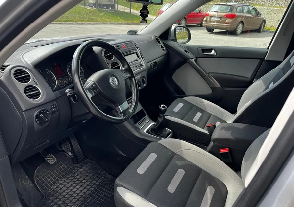 Volkswagen Tiguan cena 27700 przebieg: 228000, rok produkcji 2008 z Kłodzko małe 56